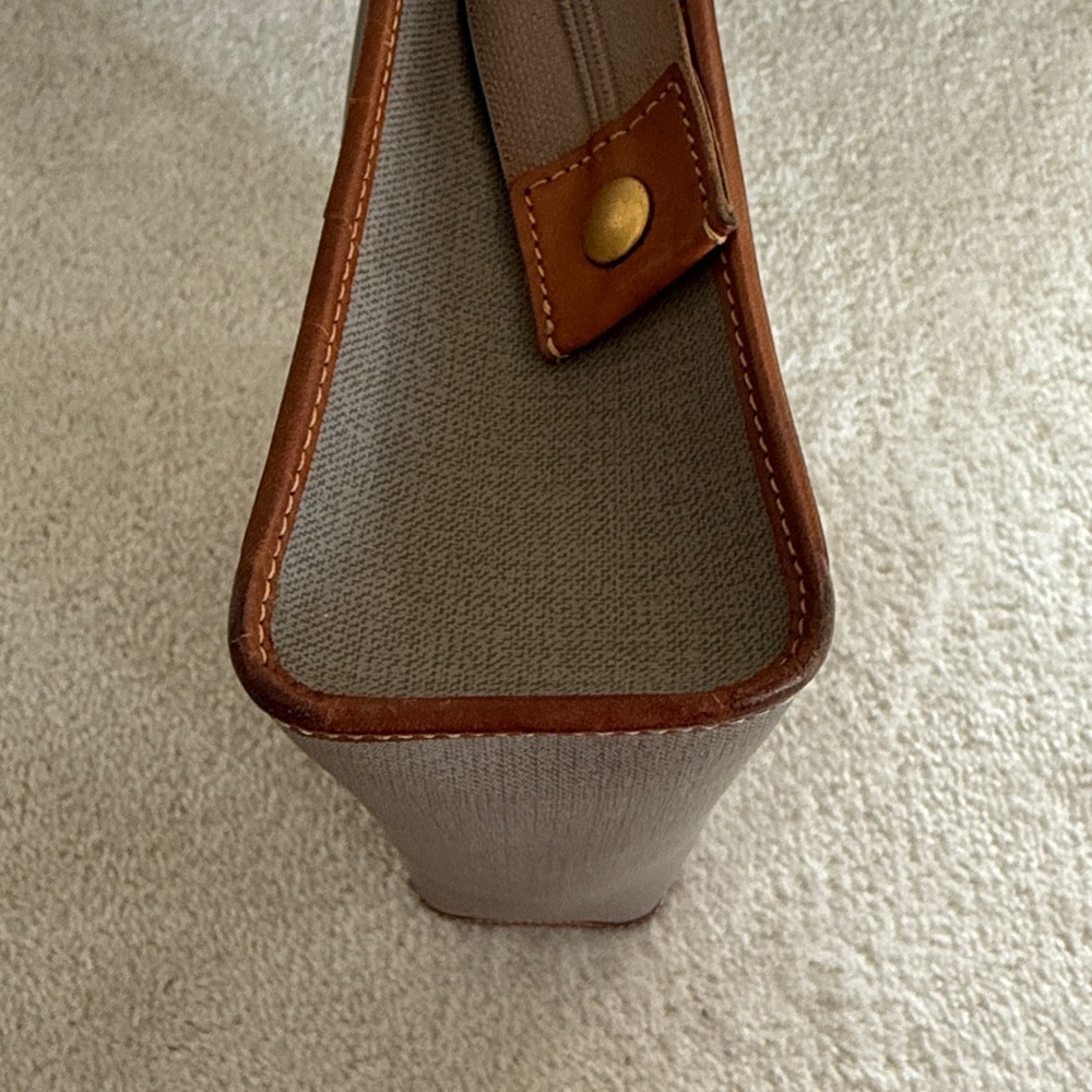 Vintage Dior Zip toiletry in khaki taupe clutch - Picture 7 of 15